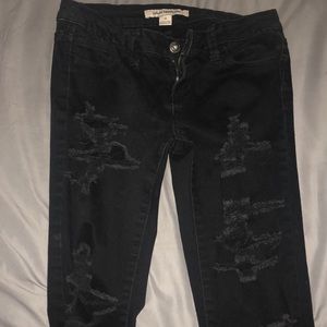 Skinny low rise black ripped jeans from forever 21